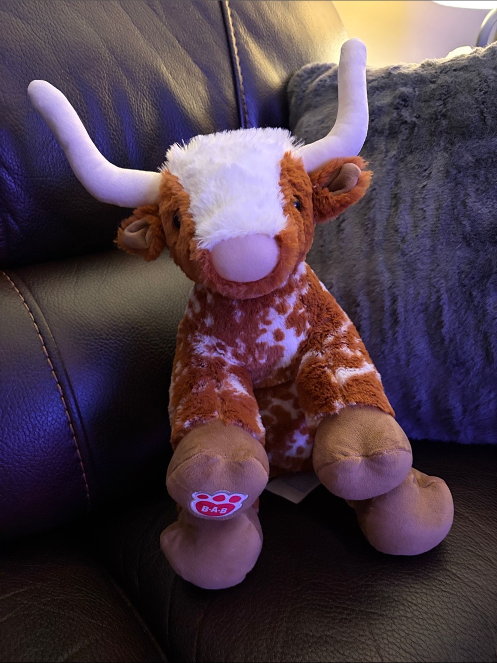 Build-A-Bear Spotted Longhorn Plush in White & Brown
